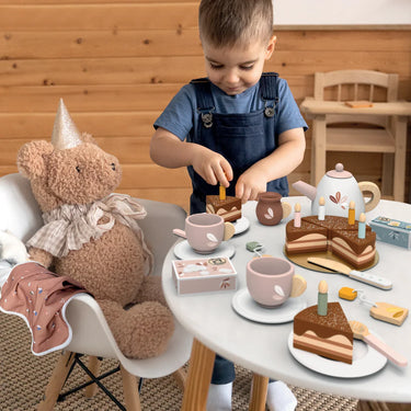 birthdayteasetlifestyle_1296x_de7457b0-5ae4-4802-b0ff-feead4f0fd5c - Taylorson