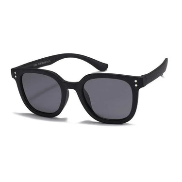 classic-kids-sunglasses-matte-black-3-12-years-with-hard-case-1 - Taylorson