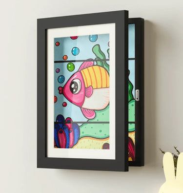 kids-artframes-or-a4-artwork-storage-and-display-frame-black-or-white-5 - Taylorson