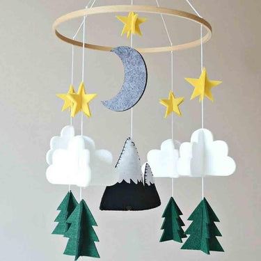 baby-crib-mobile-felt-fabric-starry-woodland-night-nursery-decoration-2 - Taylorson