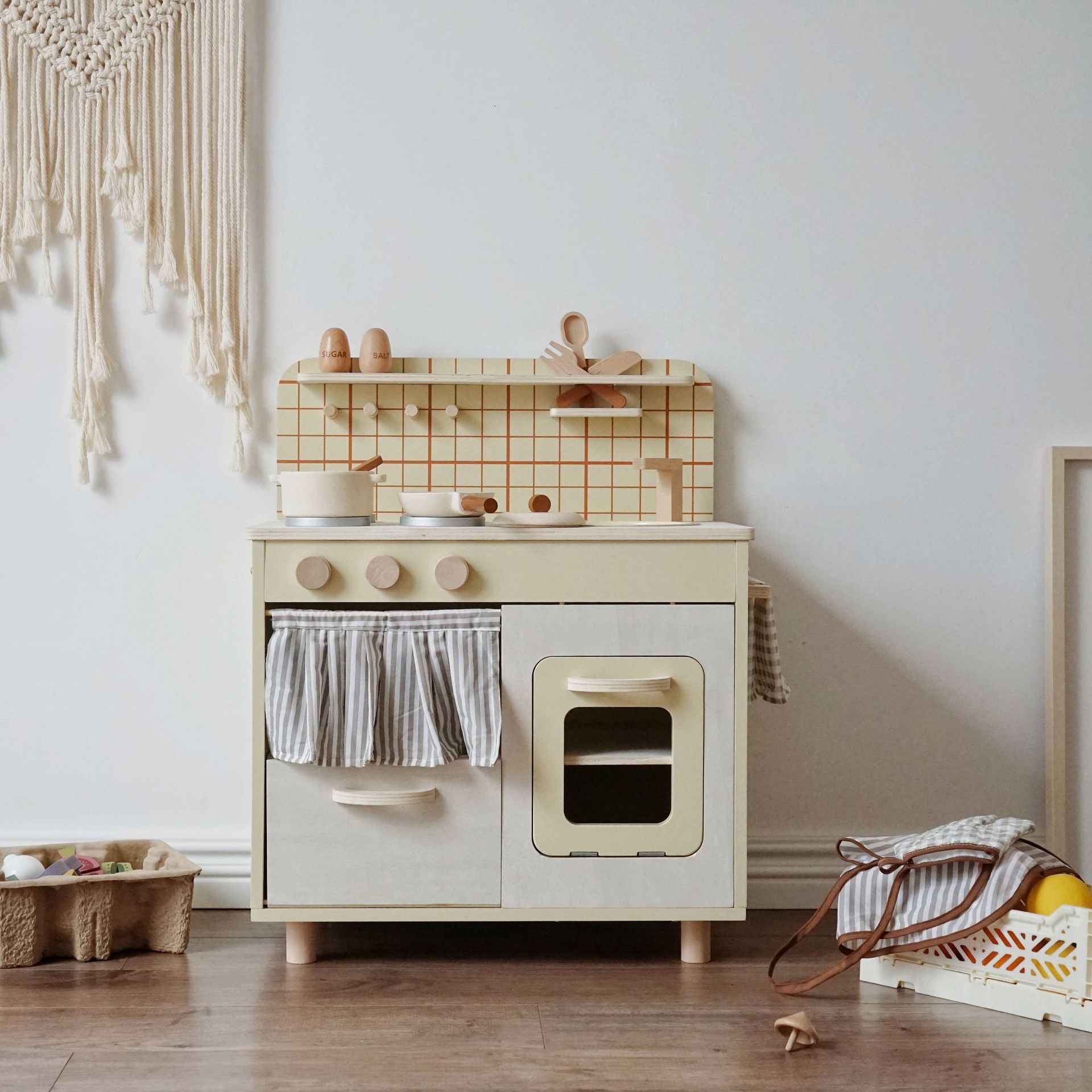 Complete Retro Wooden Kitchen Playset with Checked Tea Towel (3+ Years)