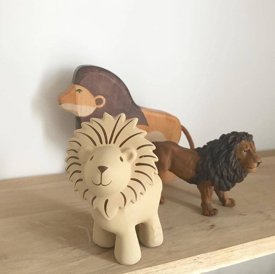 MY 1st Tikiri Safari: Natural Rubber Baby Rattle and Bath Toy - Lion (Gift Box) - Taylorson