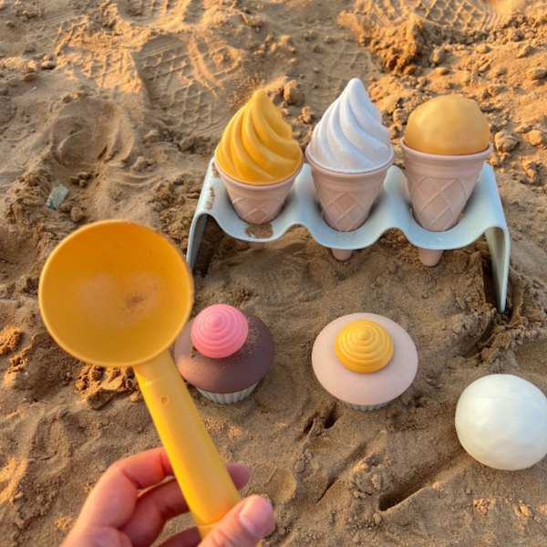 Eco-friendly Wheat Straw Ice-Cream Beach Toy Set (7pcs)